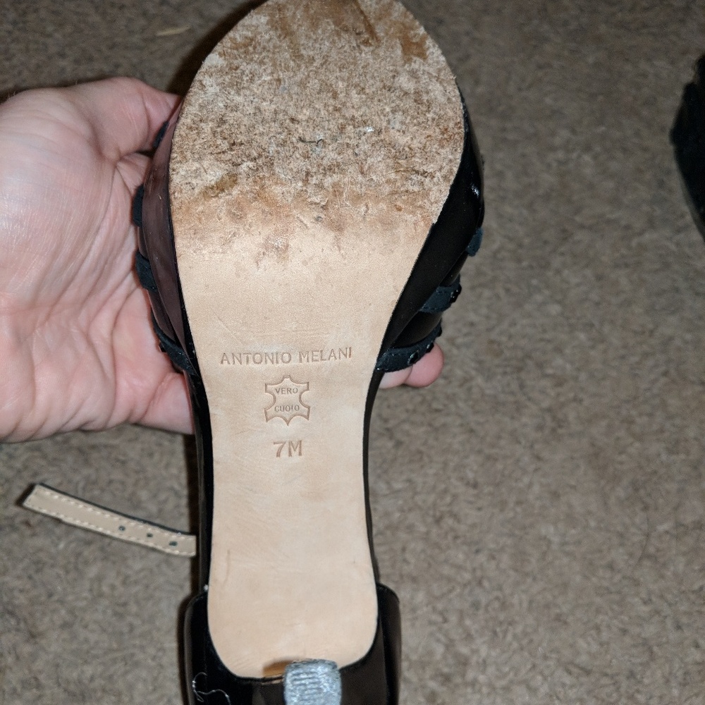Heels - Picture 3 of 5